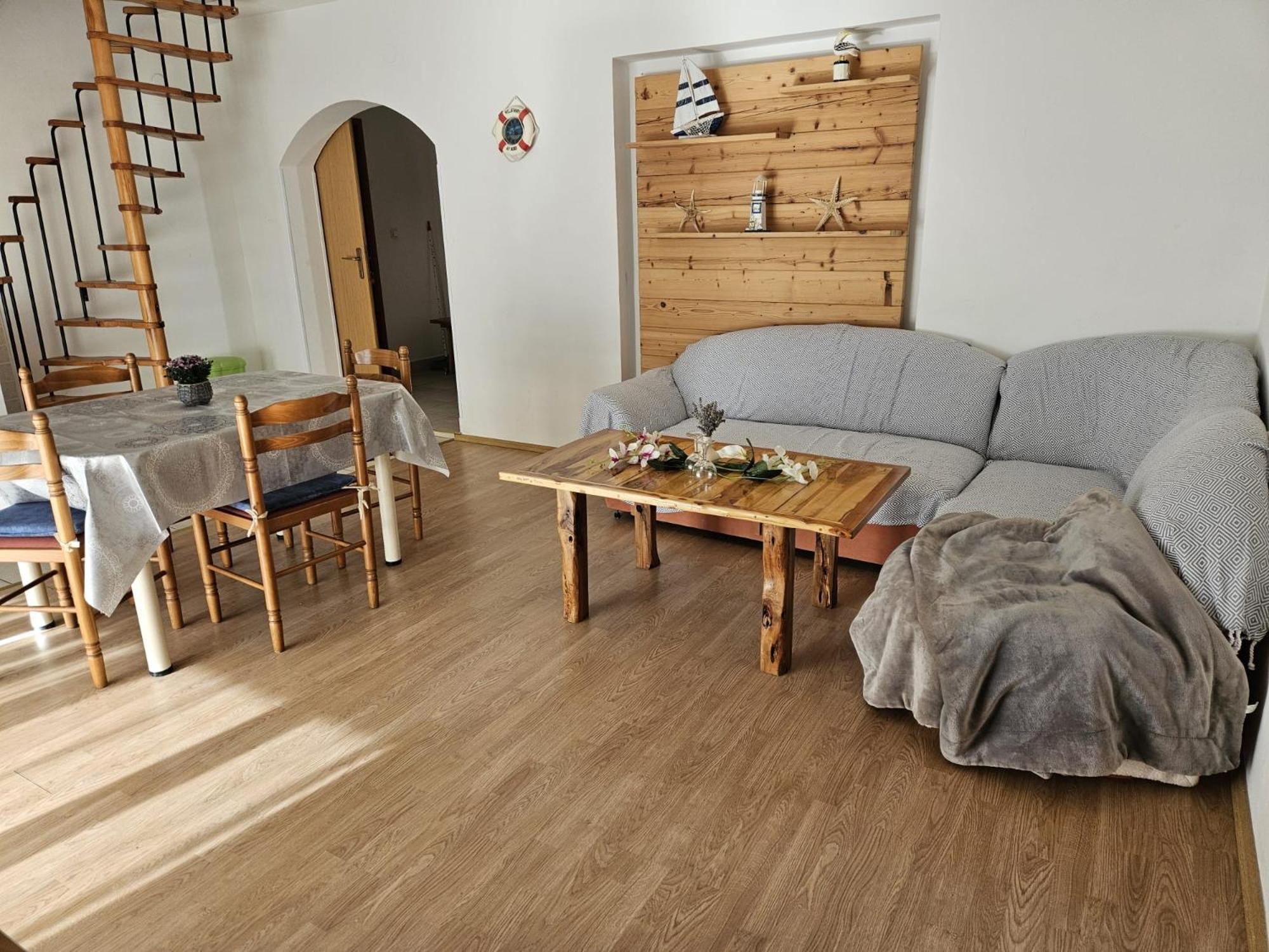 סופטרסקה דראגה Pljesa Apartments מראה חיצוני תמונה